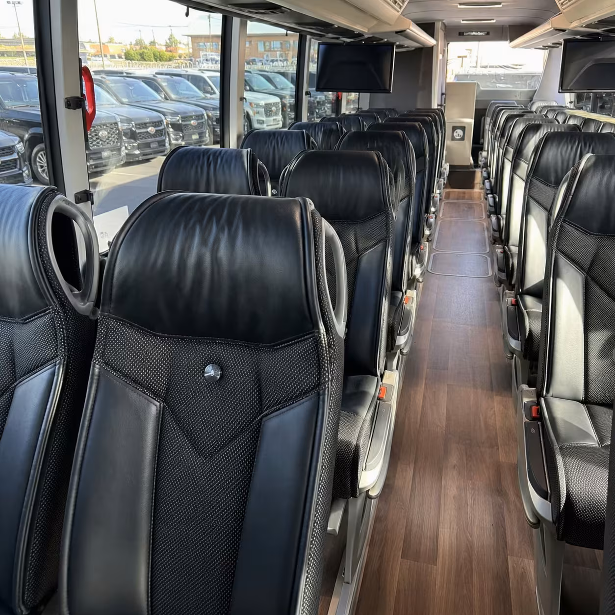 lynn government and military charter buses to logan airport